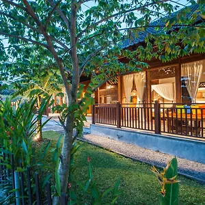  Villa Tirta Padi Indonesia
