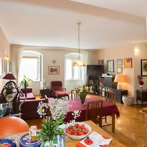 Apartamento King Tom Street, Split